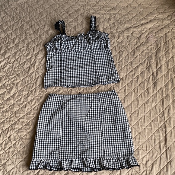 art class Dresses & Skirts - Art Class Black and White Gingham skirt and tank top set
